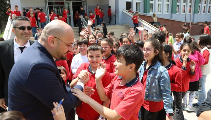 Başkan Türkel “Geleceğin Yazarları” ile bir araya geldi